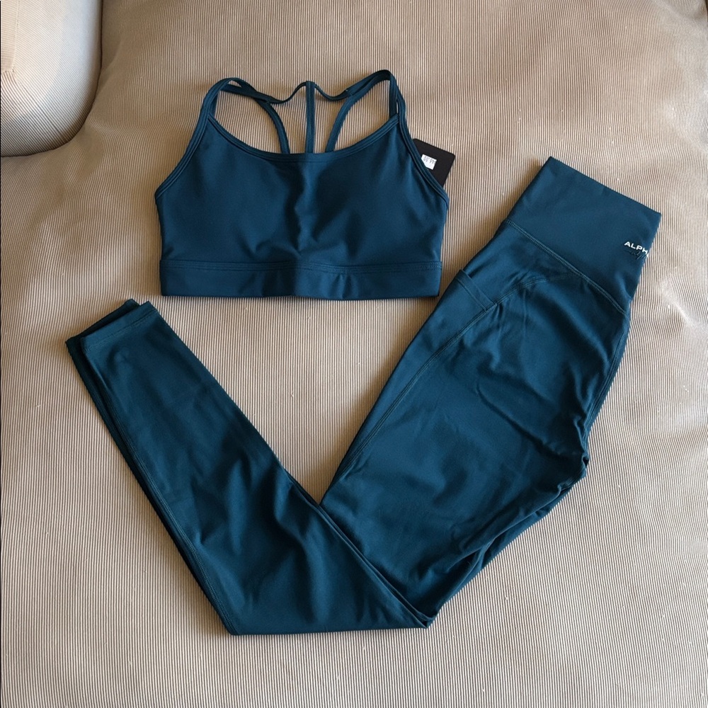 Alphalete Alphalux Set